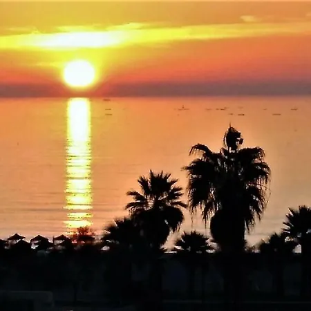 En La Costa Del Sol , 푸엔히롤라